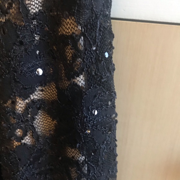 Black Dress - Picture 4 of 8